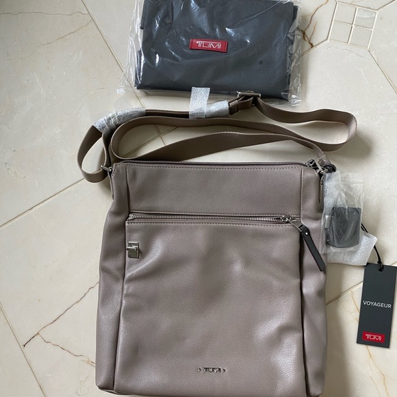 tumi canton crossbody